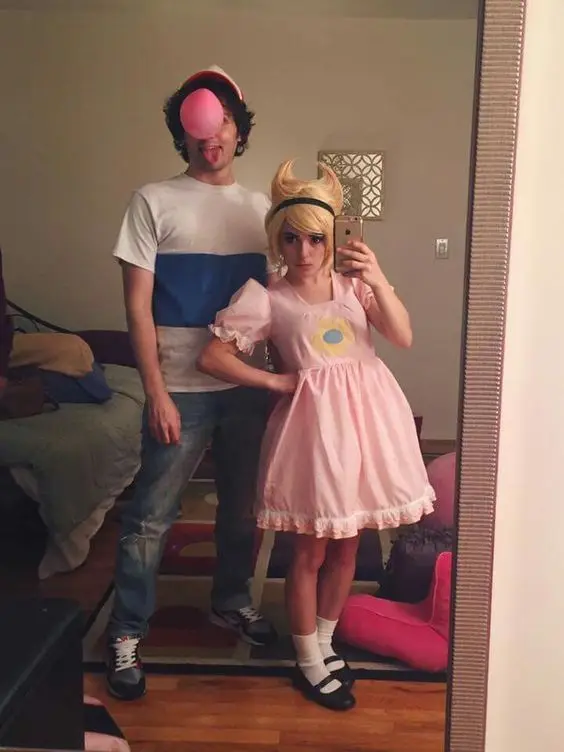 Funny Halloween Costumes for a Couple that looks amazing 10