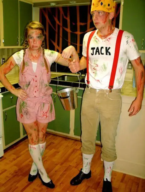 Funny Halloween Costumes for a Couple that looks amazing 7