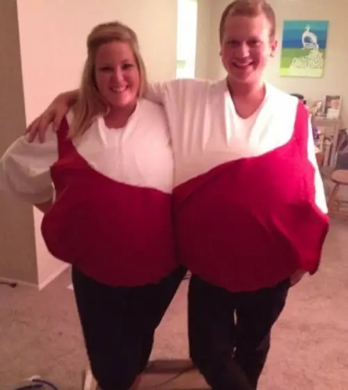 Funny Halloween Costumes for a Couple that looks amazing 8